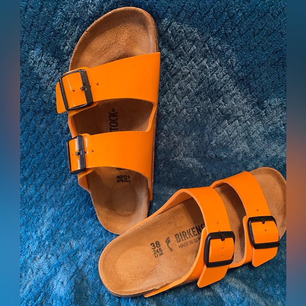 Birkenstock patent marigold arizona sandals
NEW